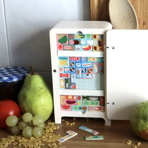 Vilac | Логическа игра нареди правилно хладилника по дизайн на Ingella P. Arrhenius