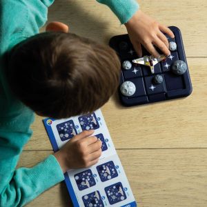 Smart Games | Логическа игра избегни астероида
