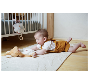 Kaloo | PETITES CHANSONS Музикална играчка „Малкото зайче“