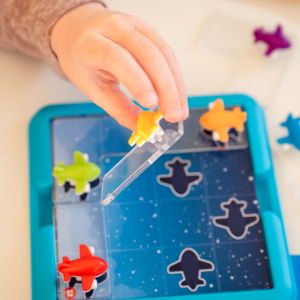 Smart Games | Логическа игра с фигурки самолети